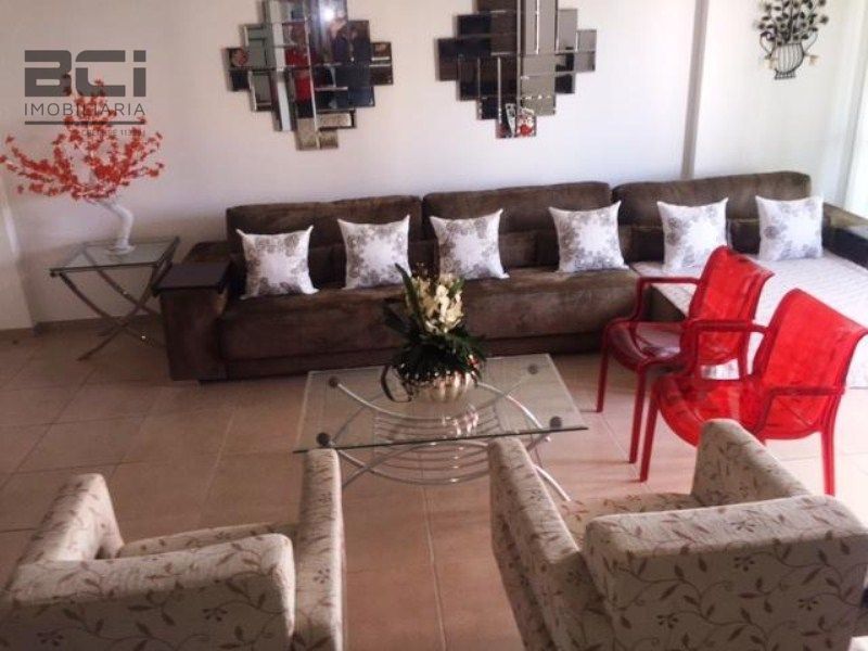 Apartamento, 3 quartos, 130 m² - Foto 2