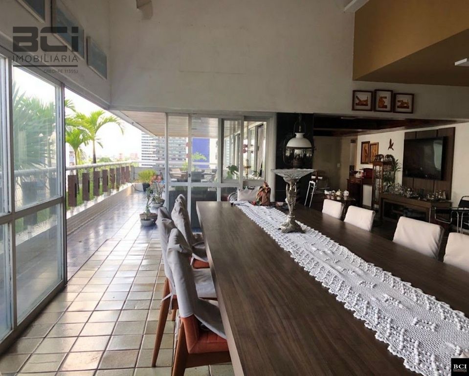 Cobertura, 4 quartos, 286 m² - Foto 2