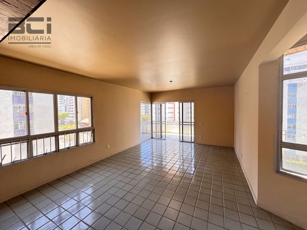 Apartamento, 3 quartos, 144 m² - Foto 2