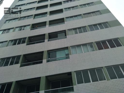 Apartamento para comprar com 56 m², 2 quartos, 2 banheiros, 1 vaga em Encruzilhada, Recife