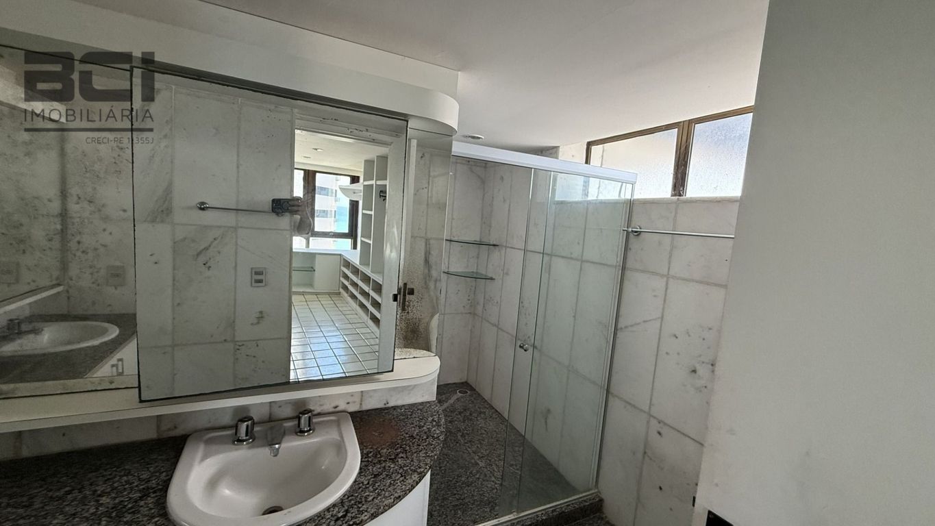Apartamento, 3 quartos, 261 m² - Foto 17