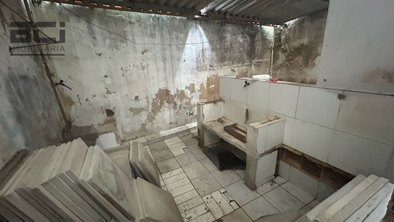 Depósito-Galpão, 167 m² - Foto 15