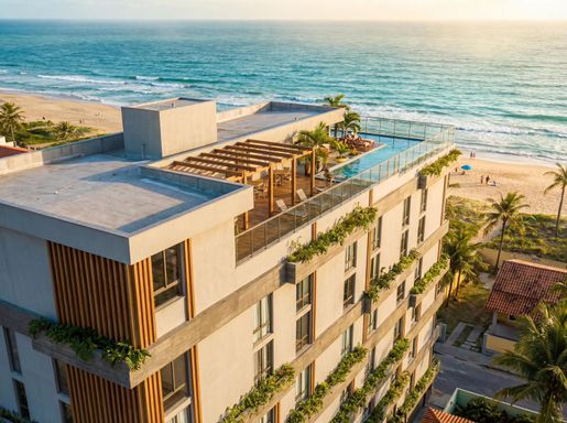 Arquitetura moderna com rooftop panorâmico exista privilegiada para o mar.