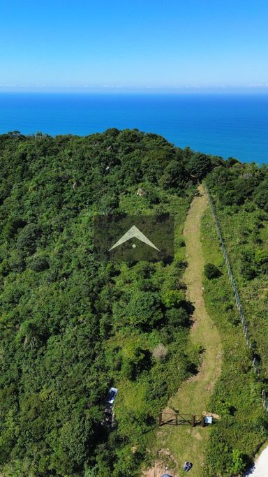 Lado Oeste de Condomínio