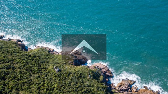 Terreno mais próximo ao mar