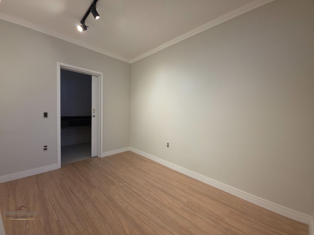 Casa, 3 quartos, 279 m² - Foto 20