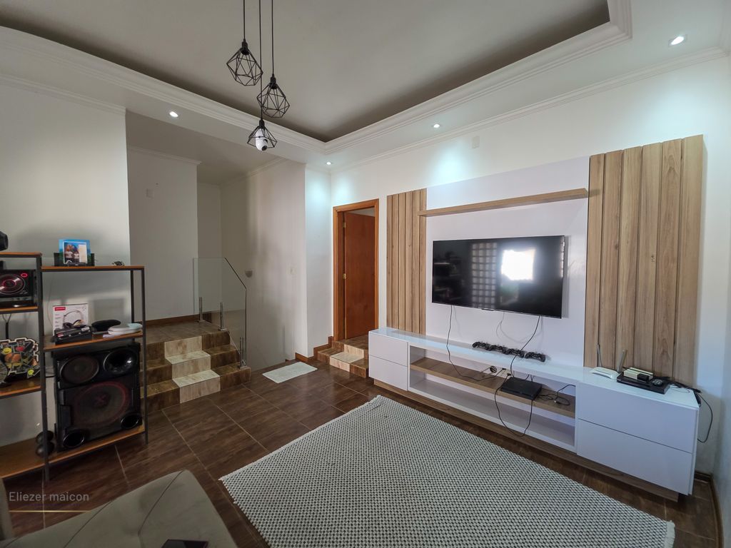 Casa, 3 quartos, 225 m² - Foto 7