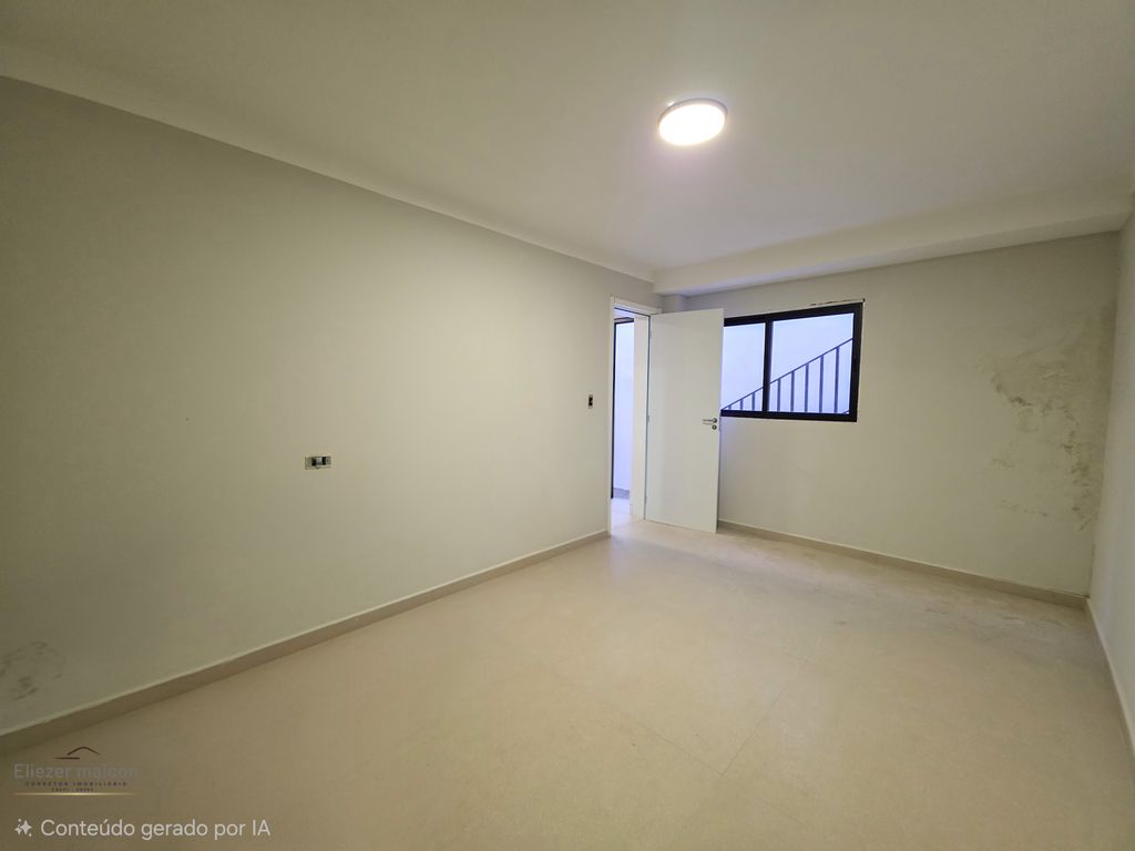Casa, 3 quartos, 279 m² - Foto 38