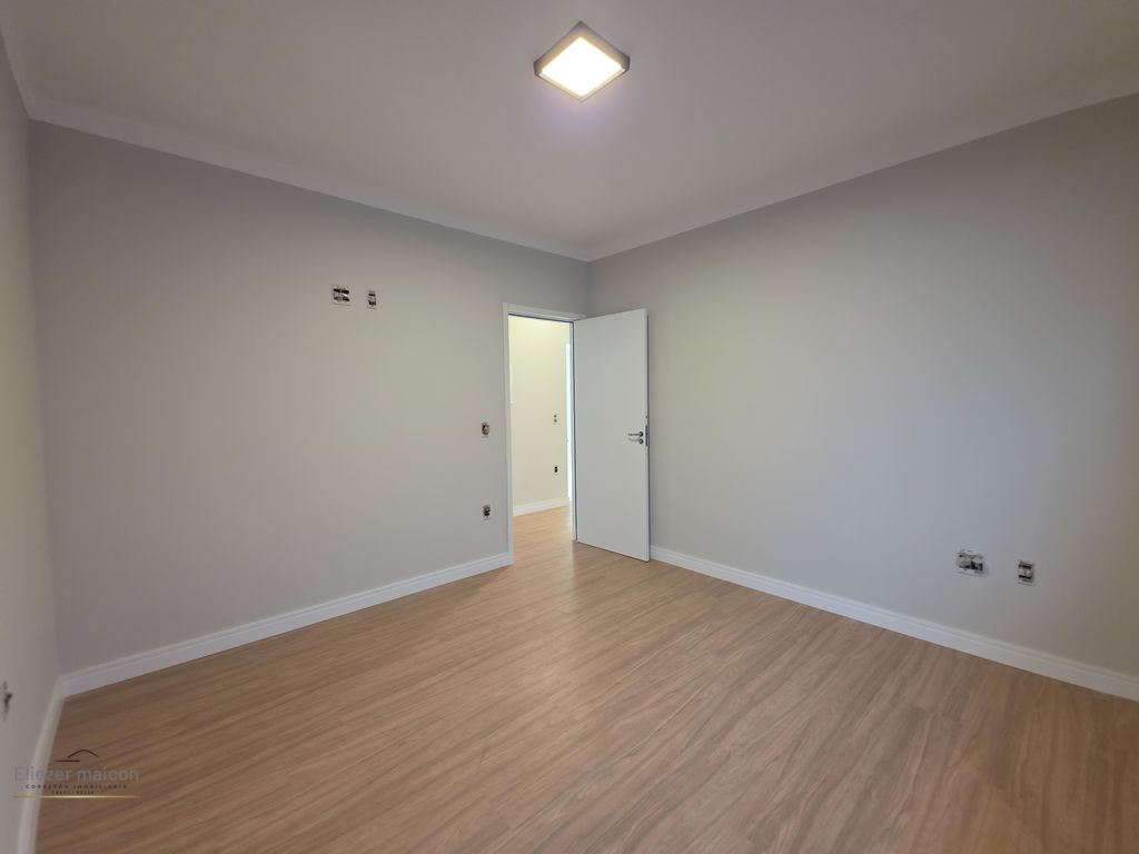 Casa, 3 quartos, 279 m² - Foto 24