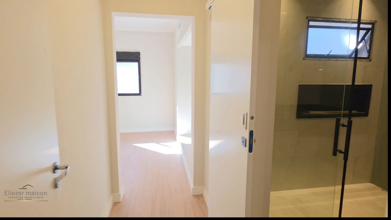Casa, 3 quartos, 279 m² - Foto 28