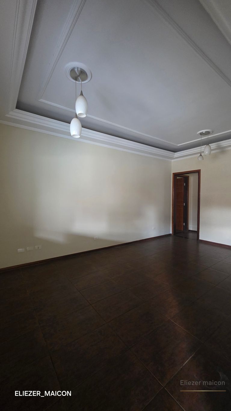 Casa, 3 quartos, 170 m² - Foto 3