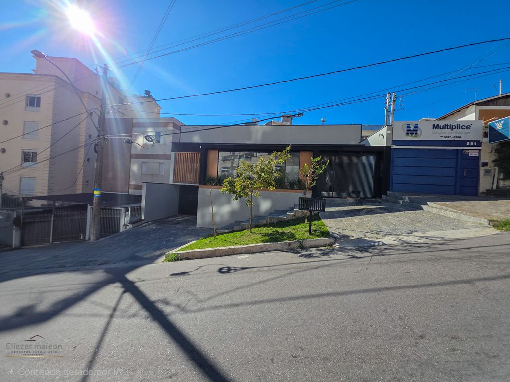 Casa, 3 quartos, 279 m² - Foto 2
