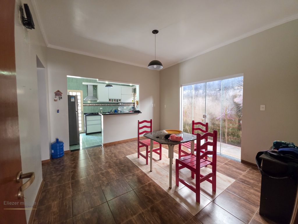 Casa, 3 quartos, 225 m² - Foto 15