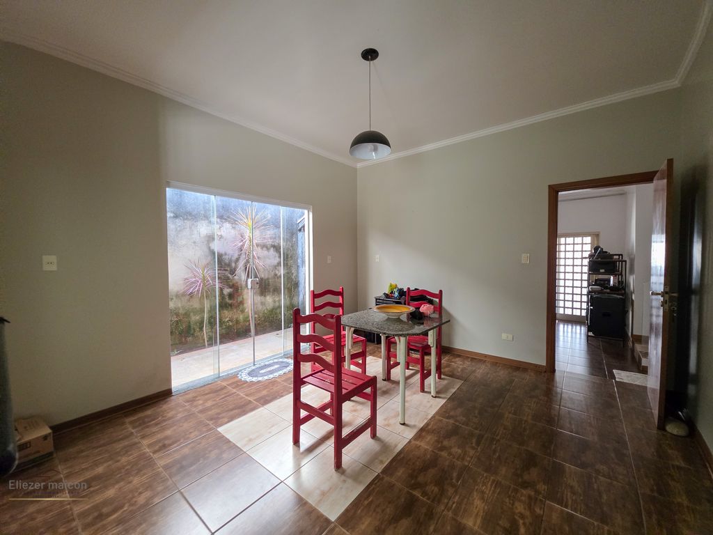 Casa, 3 quartos, 225 m² - Foto 16