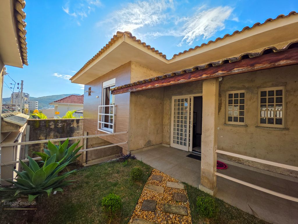 Casa, 3 quartos, 225 m² - Foto 4