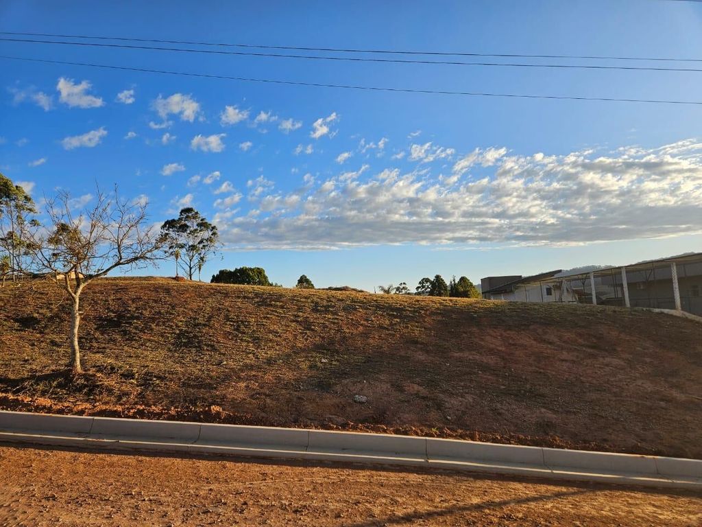 Terreno, 2000 m² - Foto 1