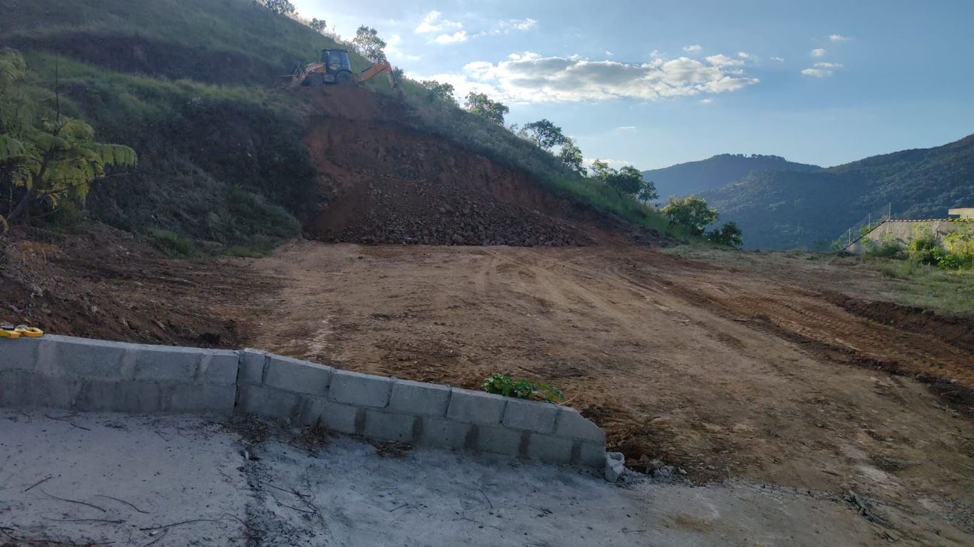 Loteamento e Condomínio, 580 m² - Foto 2