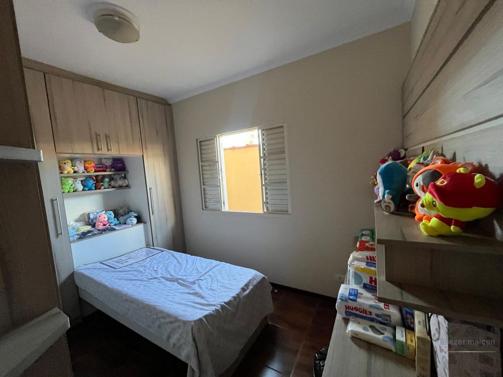 Casa, 3 quartos, 272 m² - Foto 11