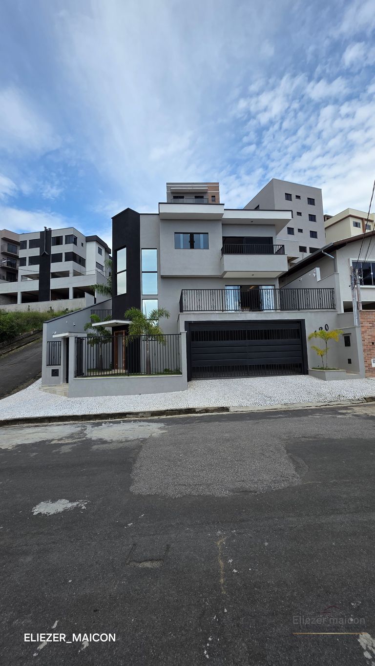 Casa, 3 quartos, 298 m² - Foto 2