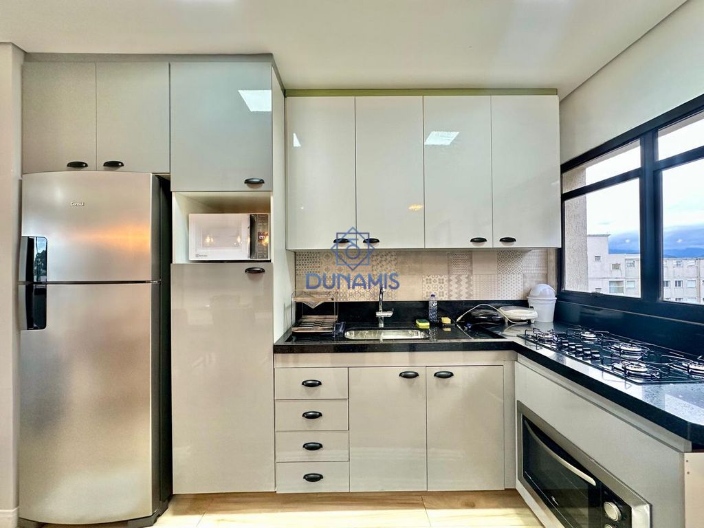 ***APARTAMENTO REFORMADO À VENDA NA PRAIA DA ENSEADA*** em Enseada, Guarujá — foto 11