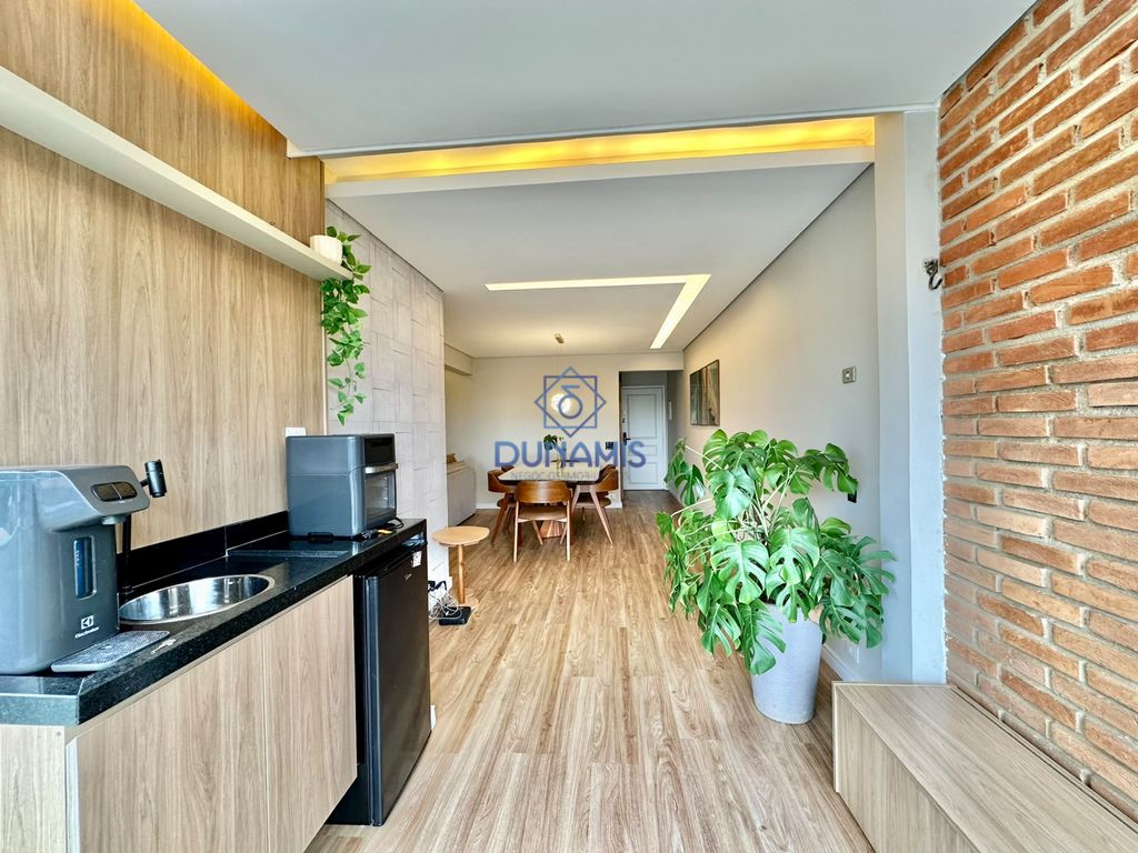 EXCELENTE APARTAMENTO REFORMADO À VENDA À POUCOS METROS DA PRAIA DA ENSEADA em Enseada, Guarujá — foto 7