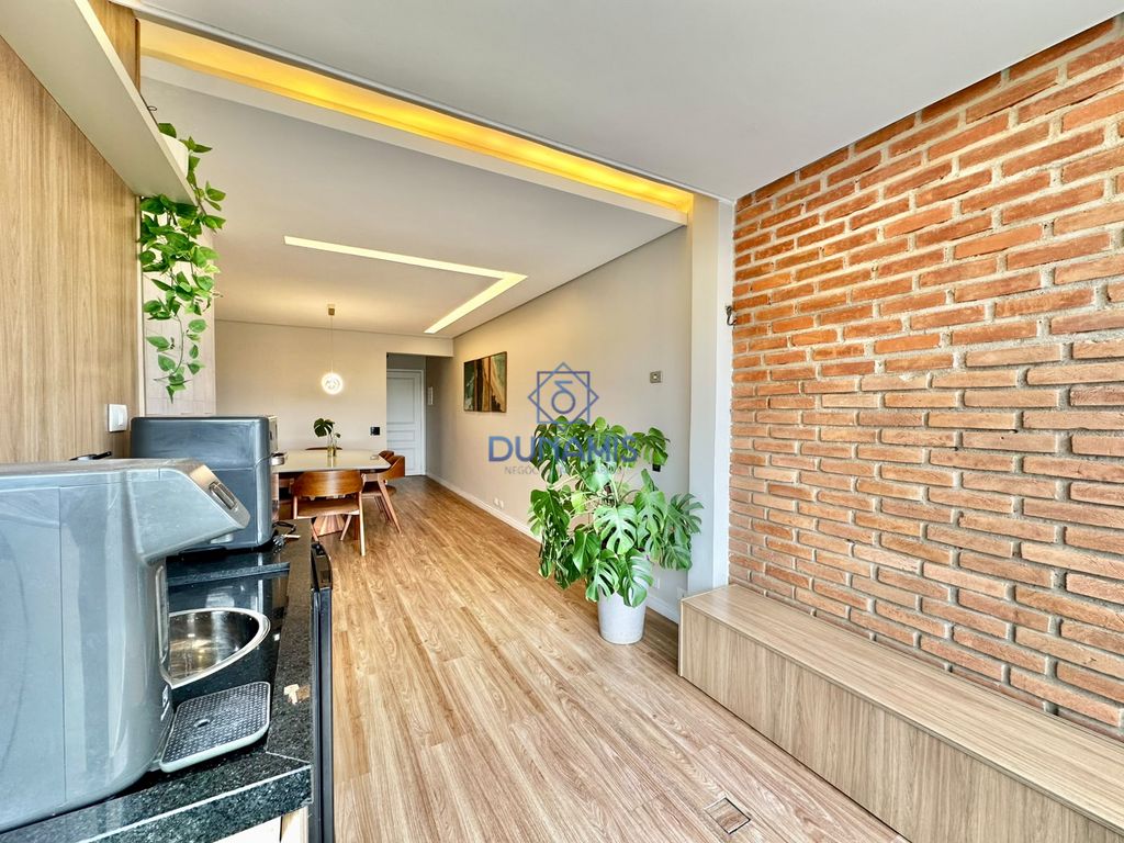 EXCELENTE APARTAMENTO REFORMADO À VENDA À POUCOS METROS DA PRAIA DA ENSEADA em Enseada, Guarujá — foto 8