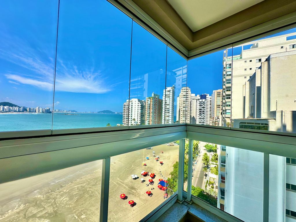 LINDO APARTAMENTO NA PRAIA DAS ASTÚRIAS- FRENTE MAR- COM LAZER COMPLETO em Jardim Astúrias, Guarujá — foto 32
