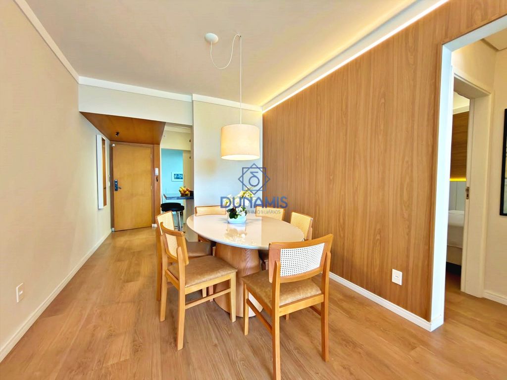 APARTAMENTO REFORMADO LINDISSIMO UMA VISTA PANORAMICA PARA AS ARVORES COM VAGA em Pitangueiras, Guarujá — foto 11