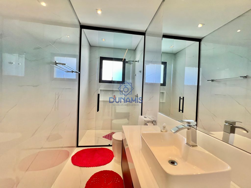 Mansão luxuosa no Condomínio Jardim Acapulco mobiliada e decorada em Acapulco, Guarujá — foto 82