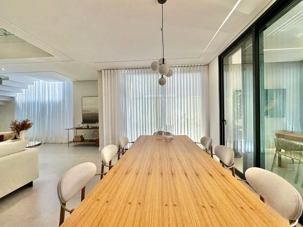 Casa Alto Padrão Novíssima e Moderna no condomínio Jardim Acapulco Guarujá em Jardim Acapulco, Guarujá — foto 8