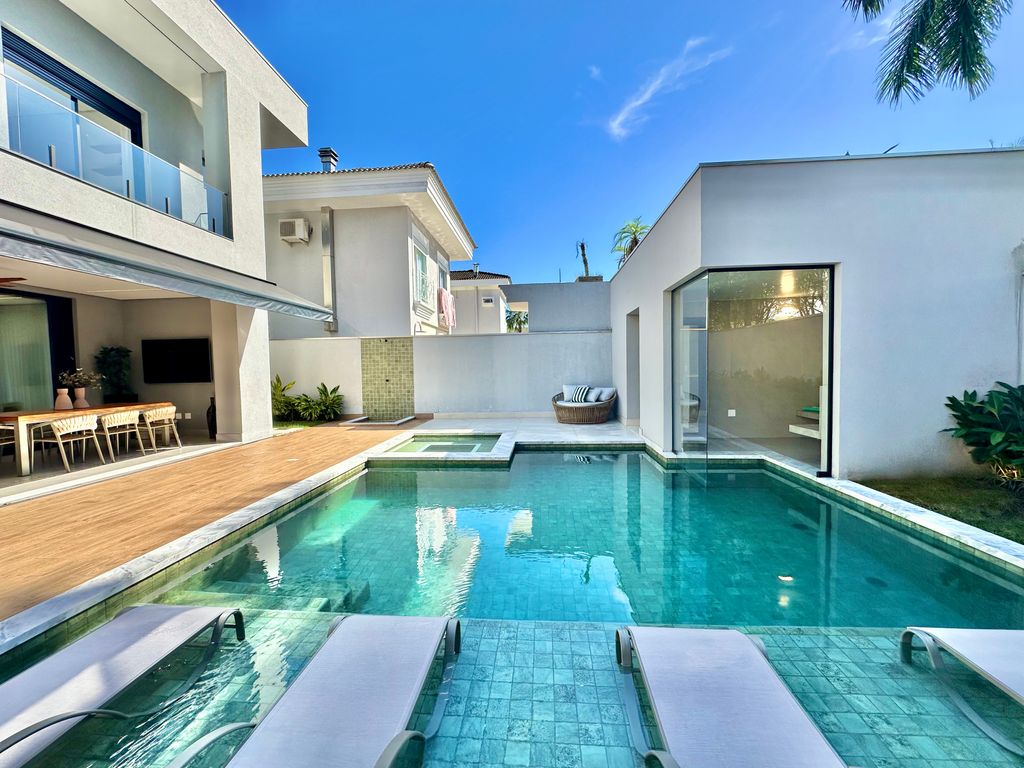 Casa Alto Padrão Novíssima e Moderna no condomínio Jardim Acapulco Guarujá em Jardim Acapulco, Guarujá — foto 28