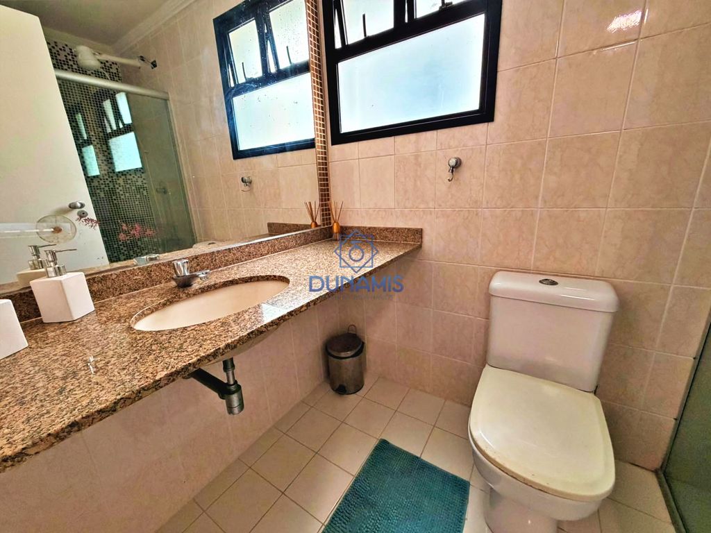 APARTAMENTO AMPLO, 03 DORMITÓRIOS, SACADA E VAGA DE GARAGEM em Pitangueiras, Guarujá — foto 17