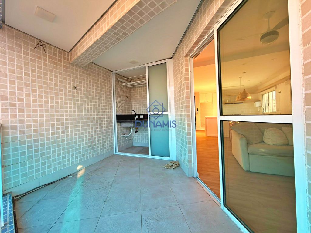 APARTAMENTO REFORMADO Á VENDA NA PRAIA DO TOMBO - PRÉDIO COM LAZER E DUAS VAGAS em Tombo, Guarujá — foto 5