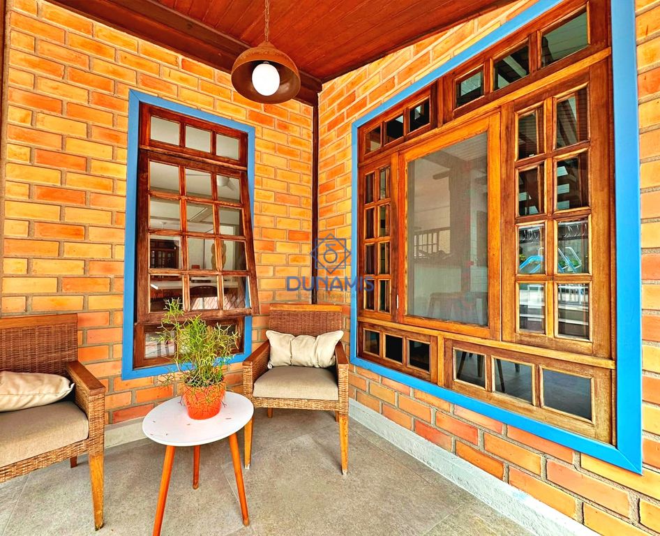 *** CASA ESPETACULAR À UMA QUADRA DA PRAIA DA ENSEADA -  6 SUITES - 650 METROS * em Enseada, Guarujá — foto 17