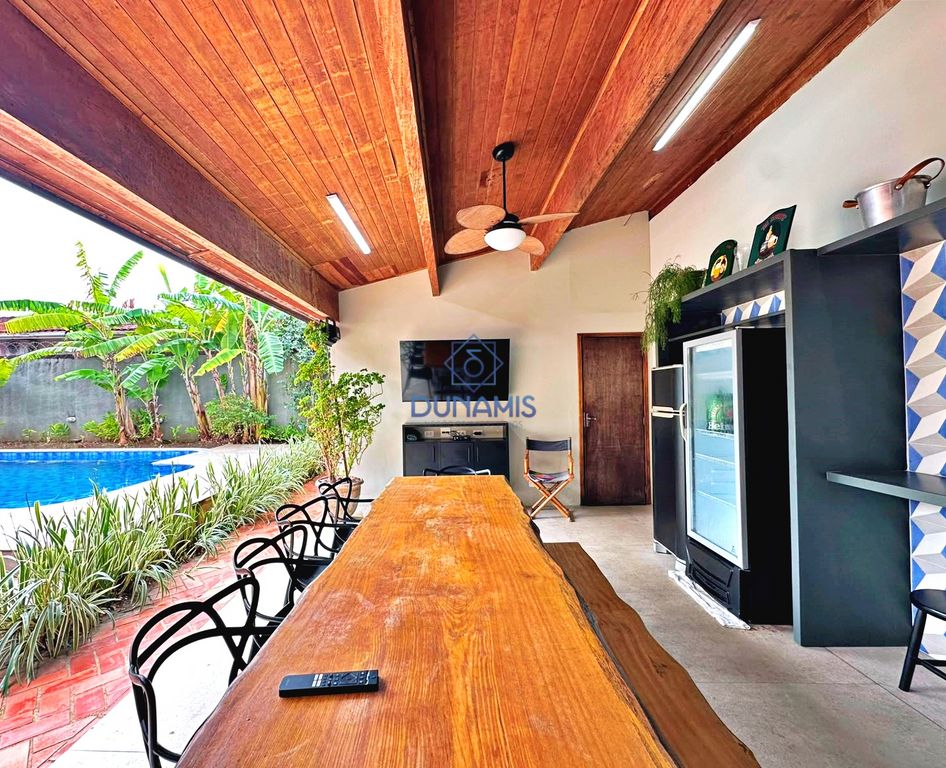 *** CASA ESPETACULAR À UMA QUADRA DA PRAIA DA ENSEADA -  6 SUITES - 650 METROS * em Enseada, Guarujá — foto 22