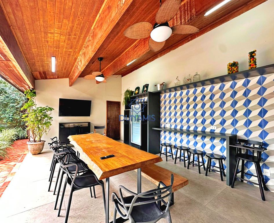 *** CASA ESPETACULAR À UMA QUADRA DA PRAIA DA ENSEADA -  6 SUITES - 650 METROS * em Enseada, Guarujá — foto 25