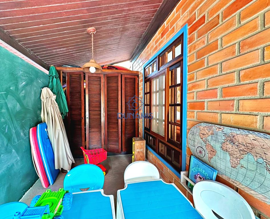 *** CASA ESPETACULAR À UMA QUADRA DA PRAIA DA ENSEADA -  6 SUITES - 650 METROS * em Enseada, Guarujá — foto 83