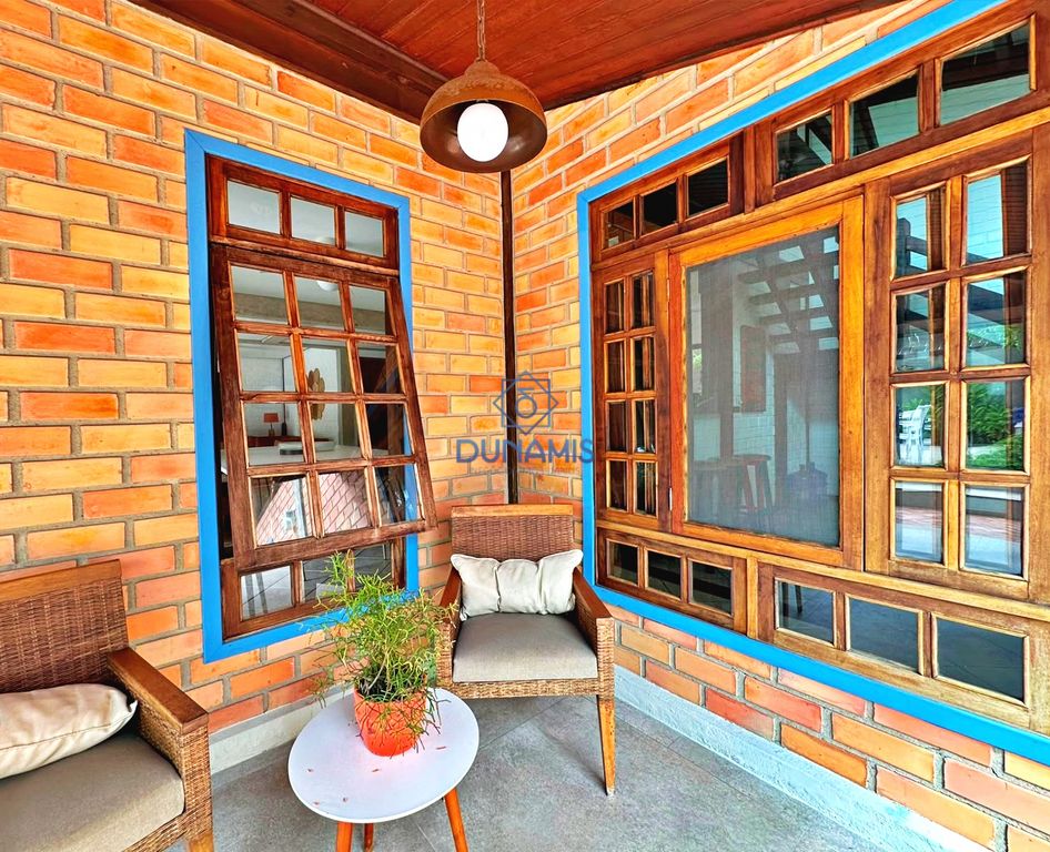 *** CASA ESPETACULAR À UMA QUADRA DA PRAIA DA ENSEADA -  6 SUITES - 650 METROS * em Enseada, Guarujá — foto 84