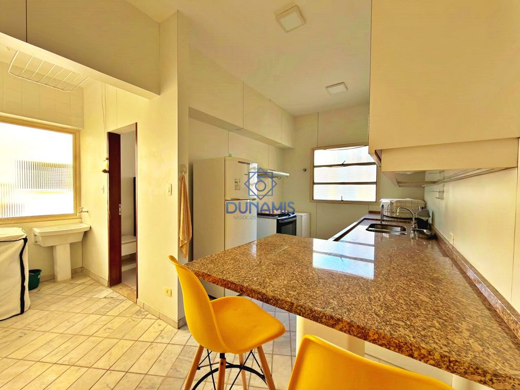 APARTAMENTO NA QUADRA DA PRAIA DE PITANGUEIRAS - REGIÃO CENTRAL - COM VISTA em Pitangueiras, Guarujá — foto 32