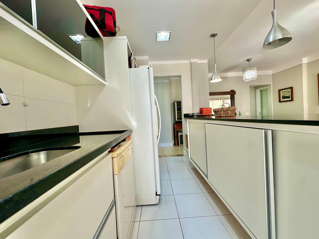 APARTAMENTO ALTO PADRÃO À VENDA NA PRAIA DAS ASTÚRIAS - LAZER COMPLETO em Jardim Astúrias, Guarujá — foto 5