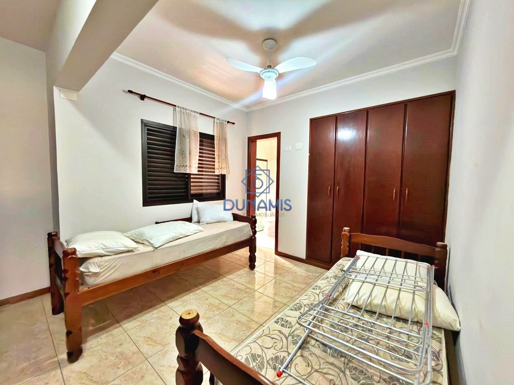 APARTAMENTO COM QUATRO DORMITORIOS - LAZER COMPLETO - 2 VAGAS em Pitangueiras, Guarujá — foto 35