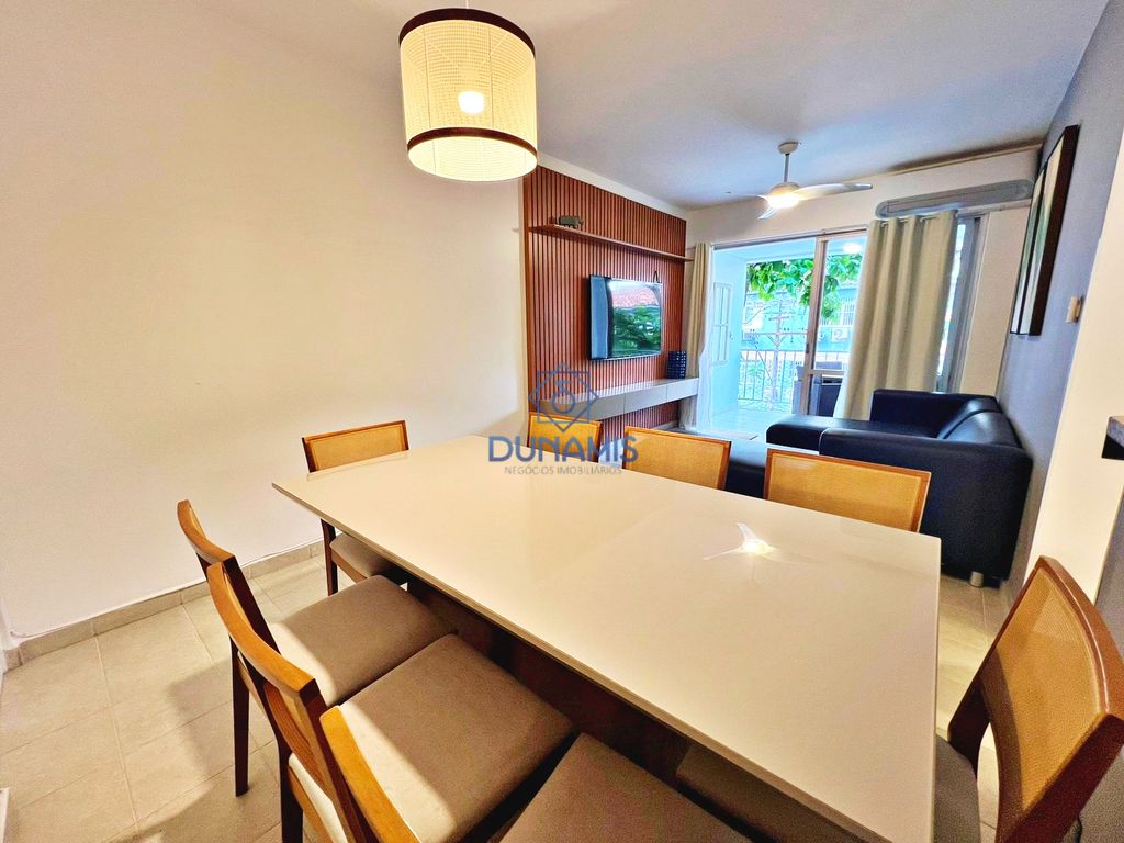 APARTAMENTO À VENDA NA PRAIA DAS PITANGUEIRAS - REGIÃO CENTRAL - COM SACADA em Pitangueiras, Guarujá — foto 3