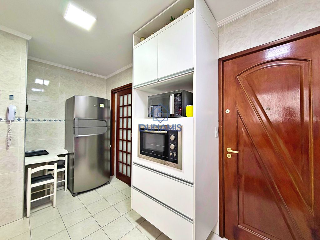APARTAMENTO REFORMADO COM DUAS VAGAS E LAZER COMPLETO em Pitangueiras, Guarujá — foto 31