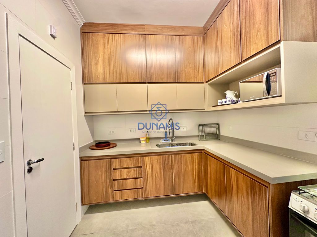 EXCELENTE APARTAMENTO À VENDA NA PRAIA DAS PITANGUEIRAS - FRENTE MAR em Pitangueiras, Guarujá — foto 10