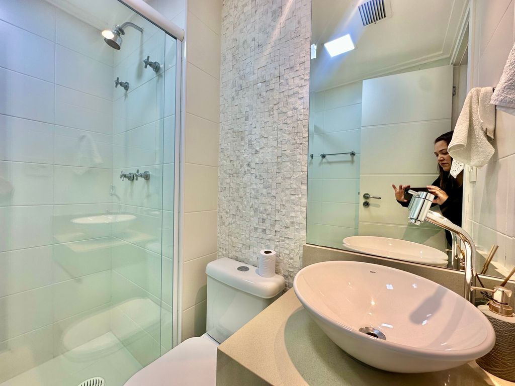 APARTAMENTO ALTO PADRÃO REFORMADO À VENDA NA PRAIA DAS ASTÚRIAS - LAZER COMPLETO em Jardim Astúrias, Guarujá — foto 24