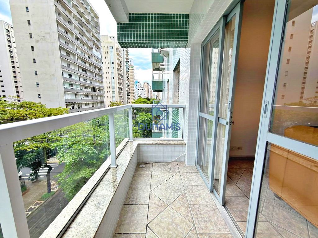 APARTAMENTO A UMA QUADRA DO MAR COM 3 DORMITÓRIOS E VAGA DE GARAGEM em Pitangueiras, Guarujá — foto 7