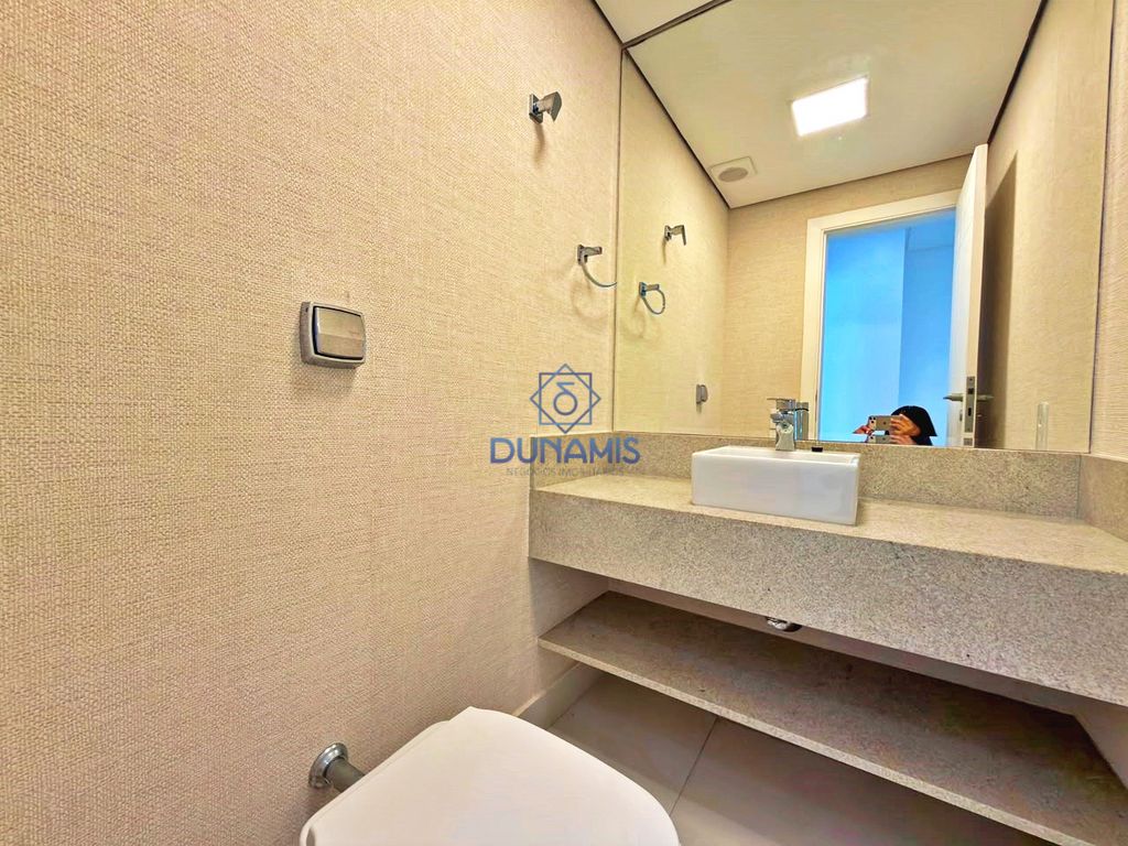 APARTAMENTO REFORMADO FRENTE MAR - COM VISTA - 2 VAGAS - LAZER COMPLETO em Jardim Astúrias, Guarujá — foto 17