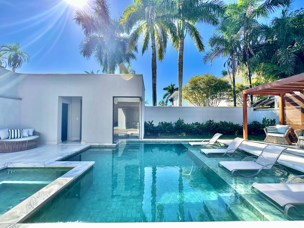 Casa Alto Padrão Novíssima e Moderna no condomínio Jardim Acapulco Guarujá em Jardim Acapulco, Guarujá — foto 26
