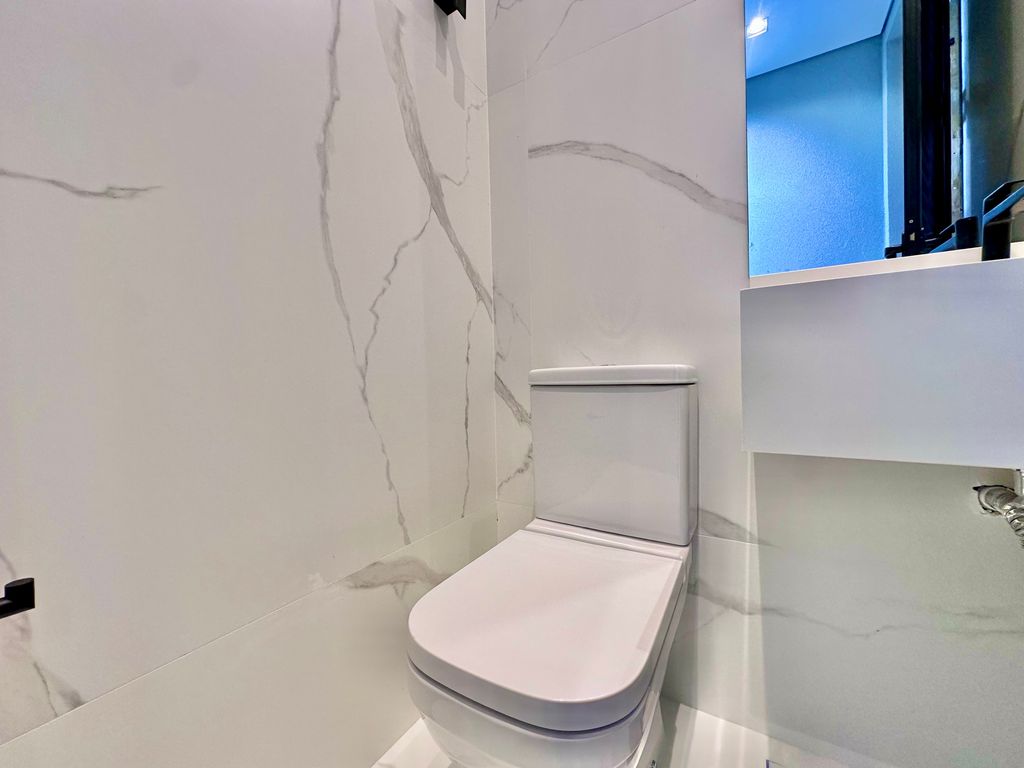 Casa Alto Padrão Novíssima e Moderna no condomínio Jardim Acapulco Guarujá em Jardim Acapulco, Guarujá — foto 75