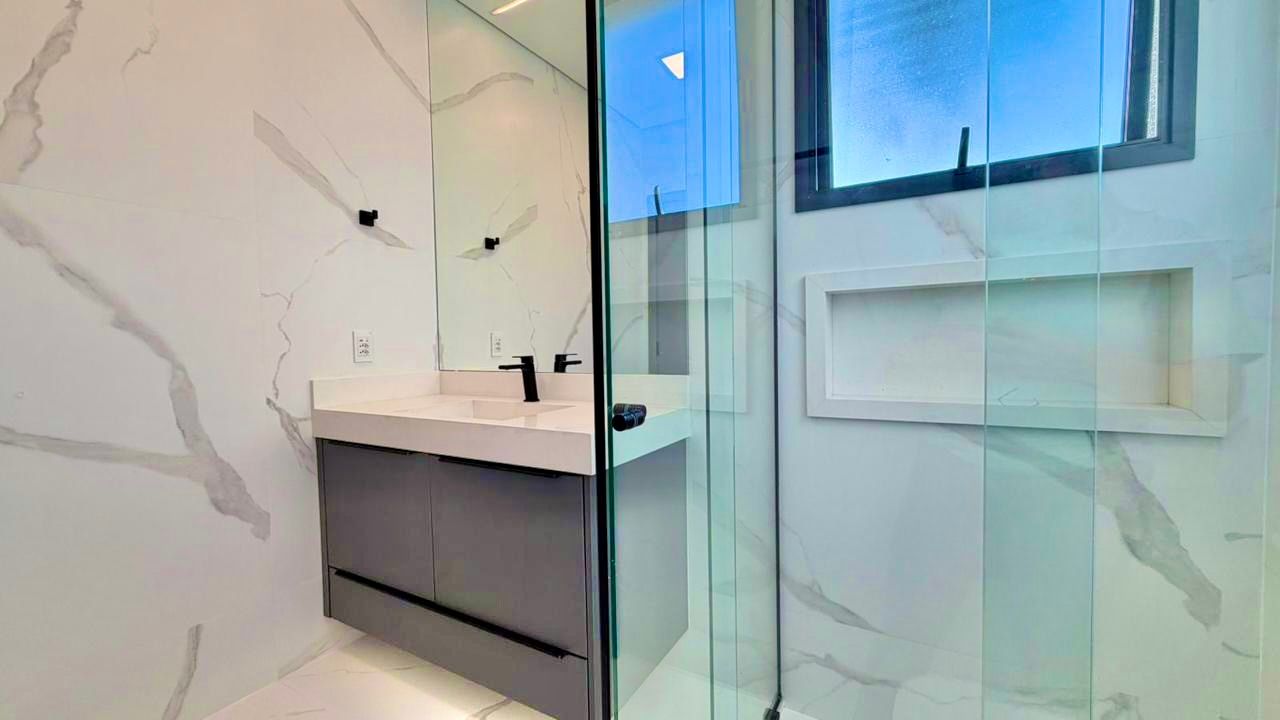 Casa Alto Padrão Novíssima e Moderna no condomínio Jardim Acapulco Guarujá em Jardim Acapulco, Guarujá — foto 54